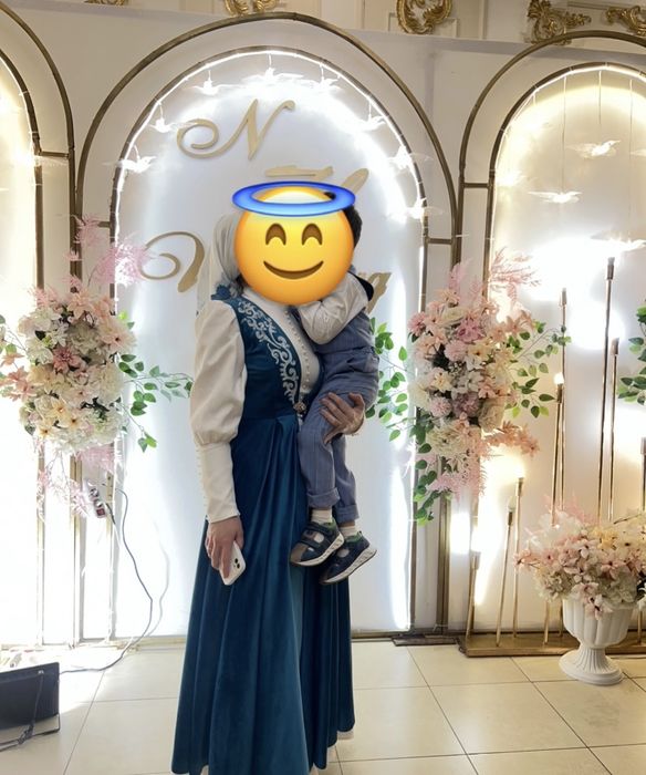 Камзол с платьем