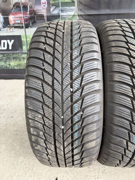 225/45/18 BRIDGESTONE 4бр