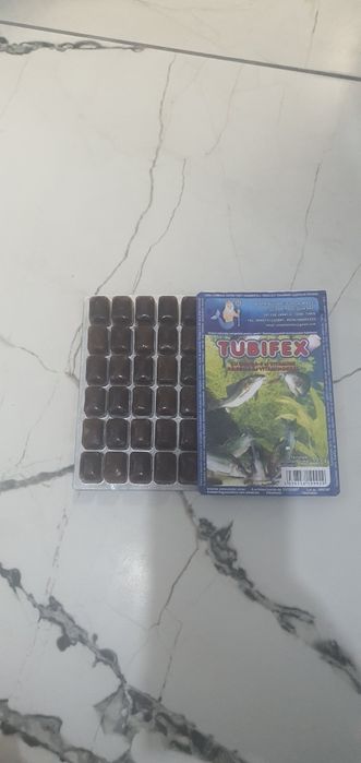 Hrana congelata si pesti acvariu xifo verde,gupy,scalari,cars,coridora