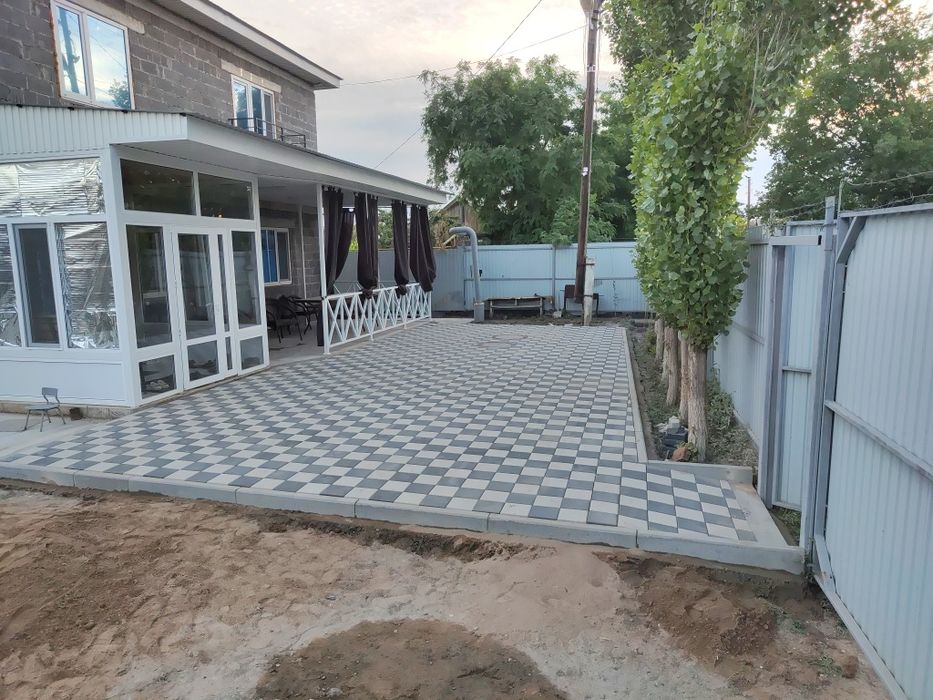Укладка брусчатки, Брусчатка, Бордюр, Поребрика, Виброплита