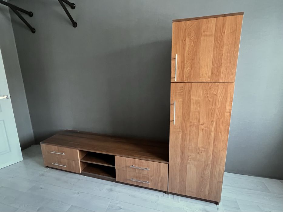 Тумба под телевизор