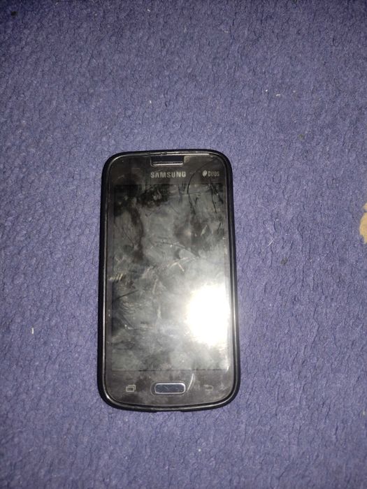 Продам телефон на запчасти