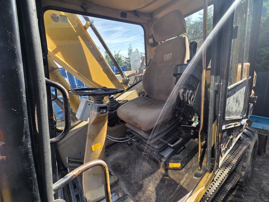 Excavator CAT M312