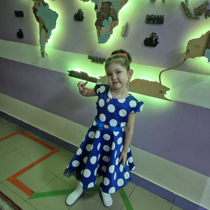 Прокат  костюм санта для девоче 3000к