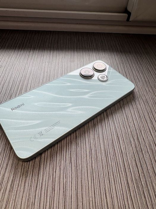 Redmi 13 Перфектен