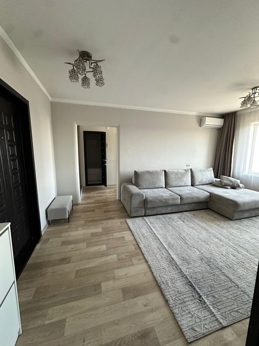 Сдам 2х ком квартиру