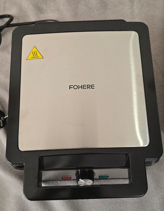 Vând aparat de waffle FORHERE 1200W