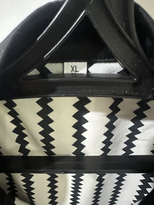 Кофточка,блузка.