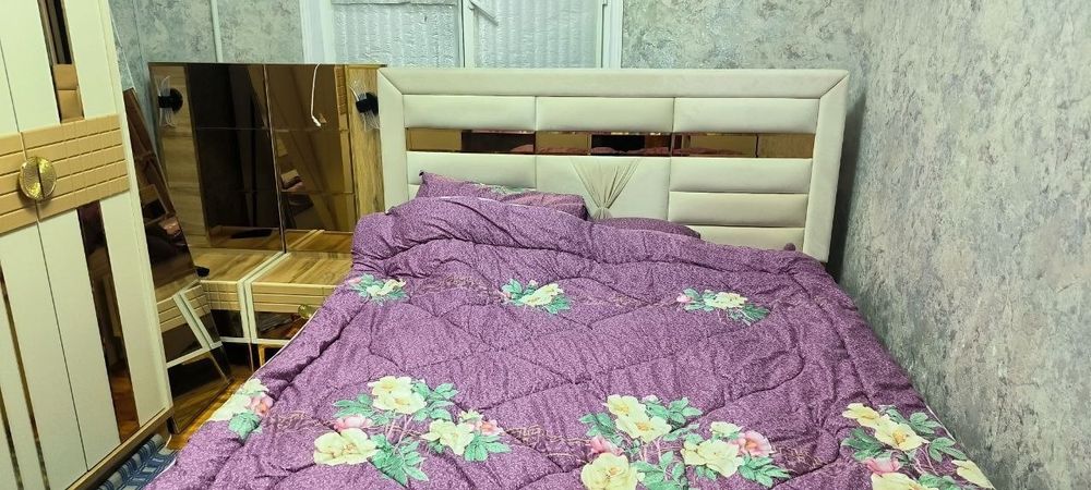 Сергели.Куйлюк 4 массивида 3 Хона Квартира Сотилади !