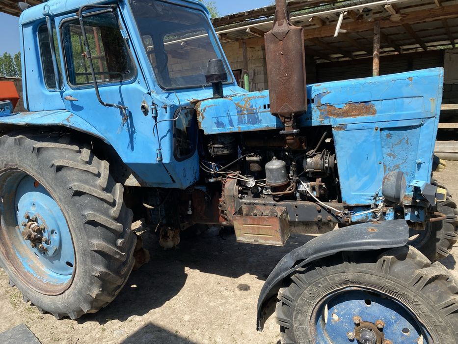 Трактор МТЗ 80 прессподборщик сипма.