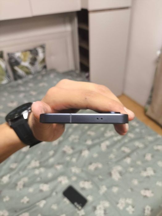 Samsung S25 *КАТО НОВ*