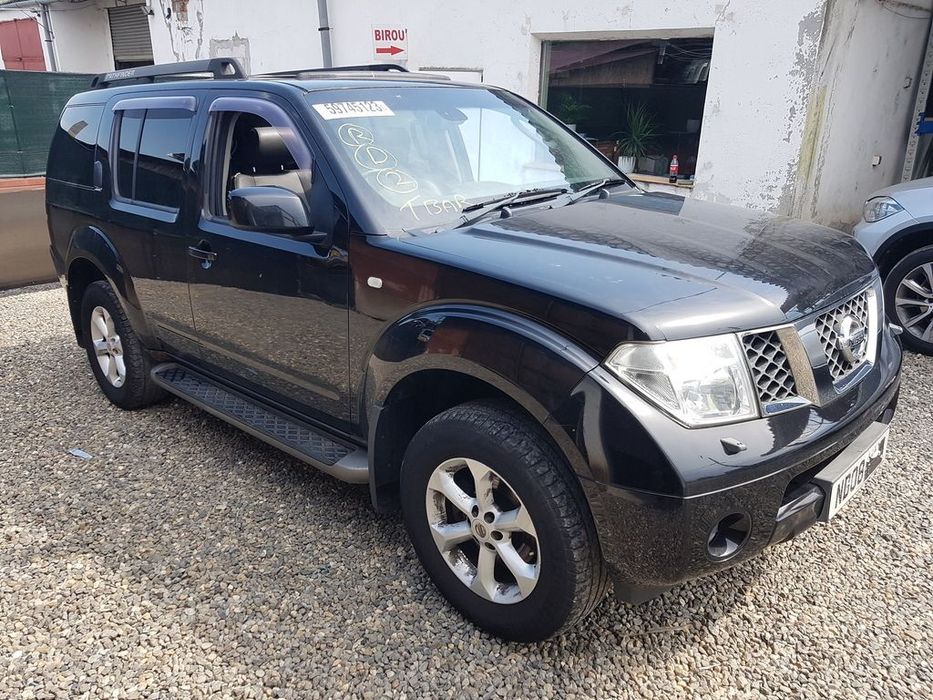 Dezmembrari dezmembrez  Nissan Pathfinder 2.5 Diesel D40 2004-2010