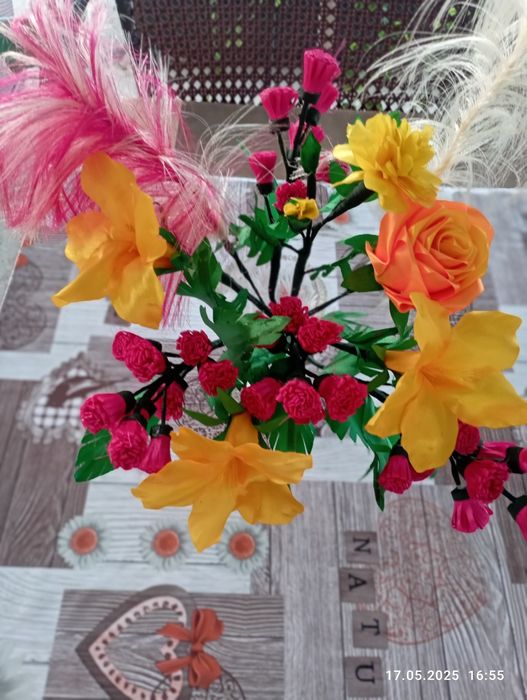 Цветы искусственные из атласной ленты