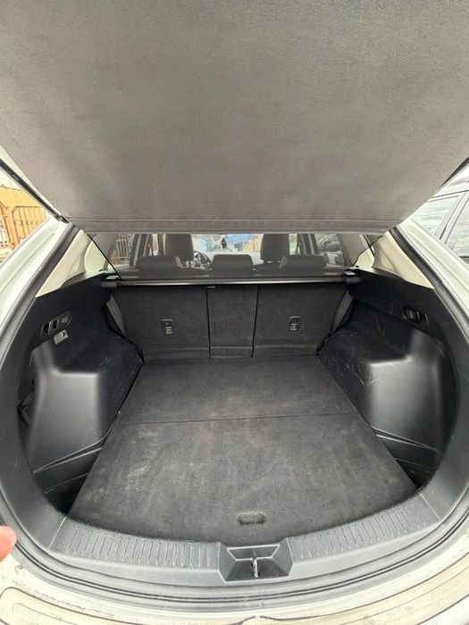 Лек автомобил MAZDA CX5