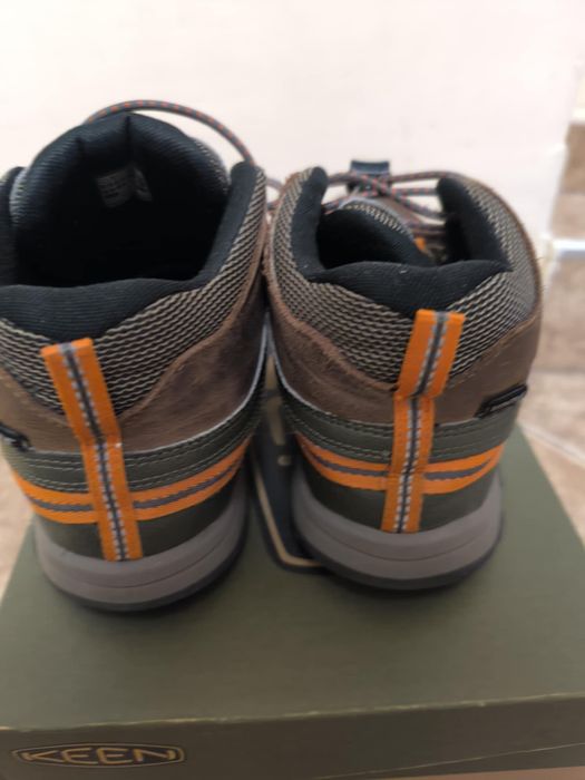 Детски зимни обувки Keen 37 размер