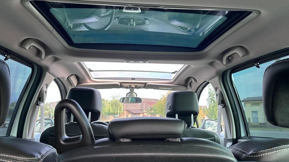 Renault Grand Scenic 1.6dci, 7 locuri, Bose Editon