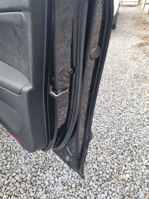 Usa Dreapta Fata Skoda Yeti Facelift 2013 - 2017 SUV 4 Usi Skoda Blau CYVB (1375)