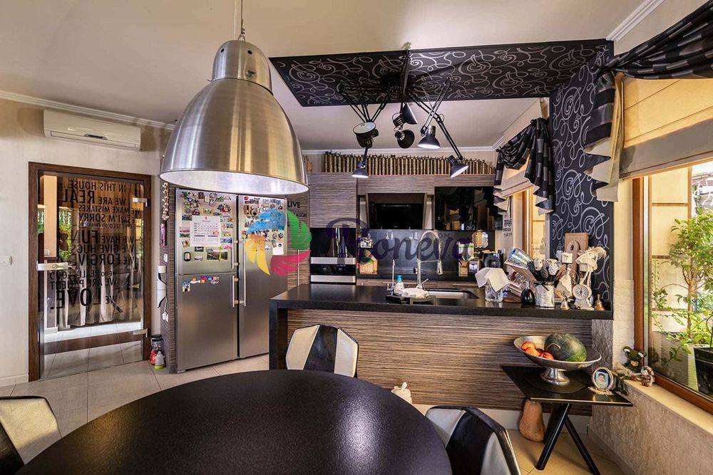 Продава се Къща в Варна, м-т Зеленика - 320 кв.м за 1563 €/кв.м - Снимка #5