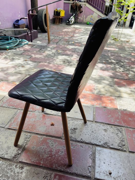 Стул  б/у в хорошем состоянии