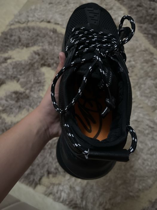 versace chian reaction