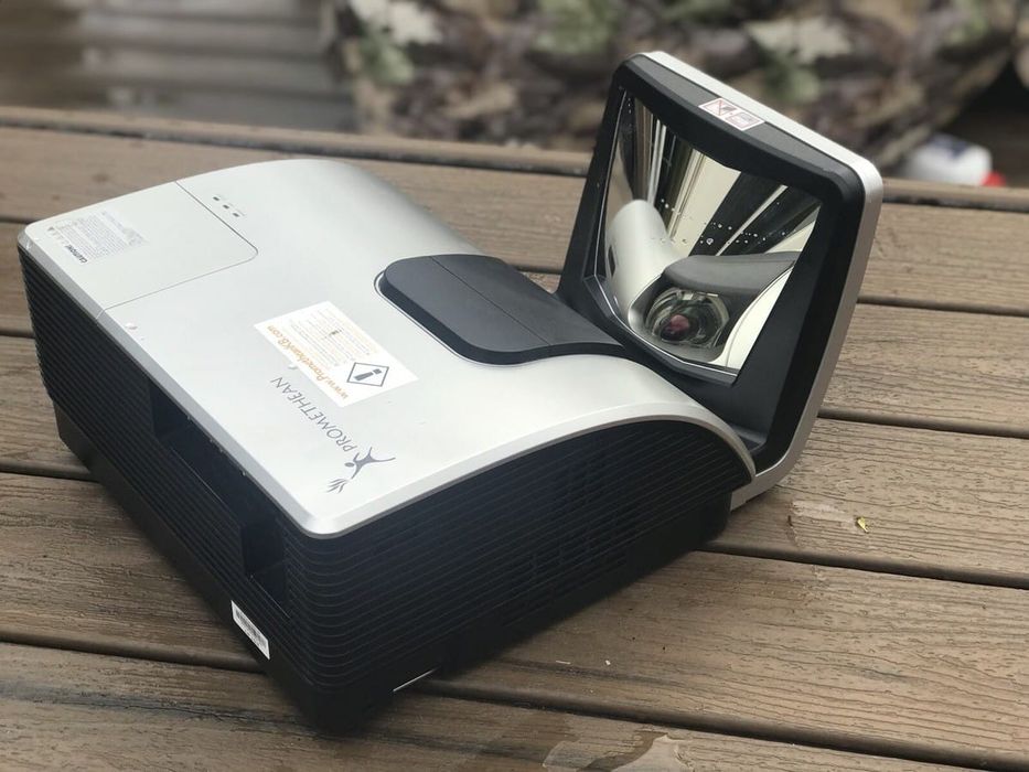 Продам Проектор Promethean Planet EST-P1