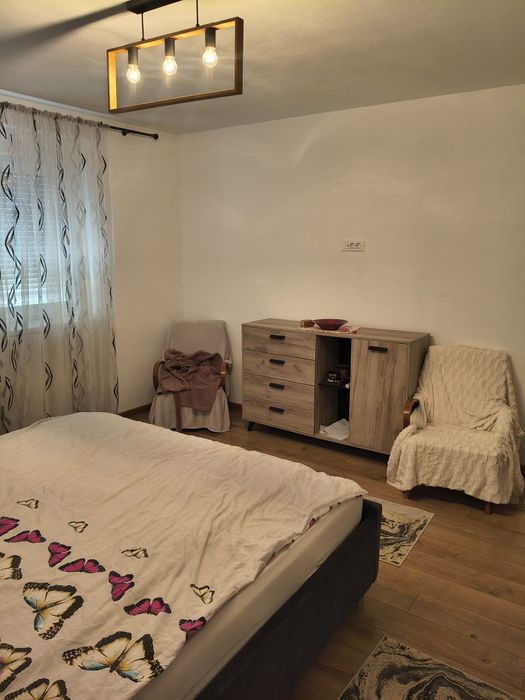 Casa renovata in Zimandcuz