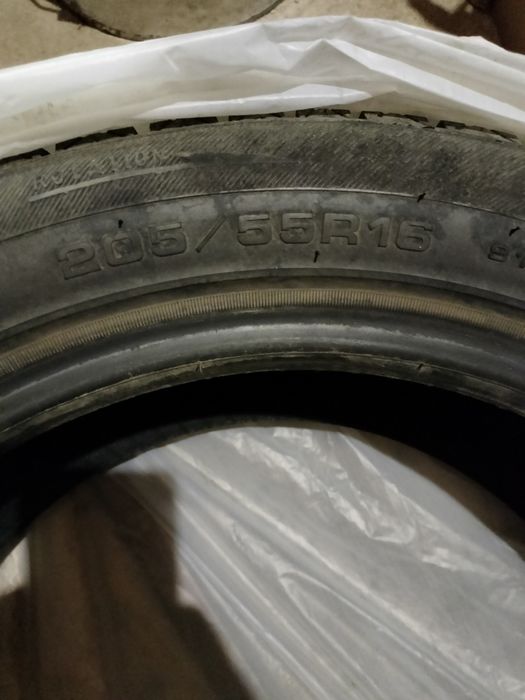 Комплект зимней резины , откатан 1 сезон.