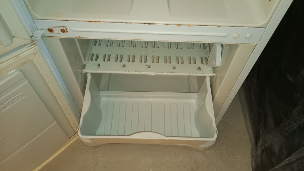 холодильник Indesit