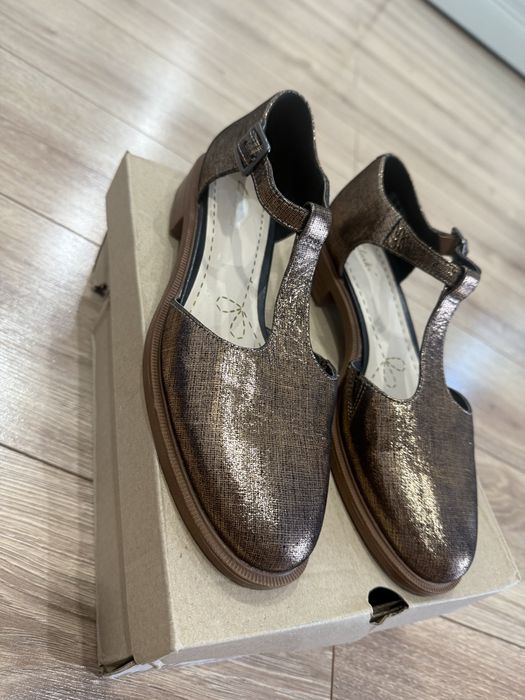 Сандали кожаные Clarks