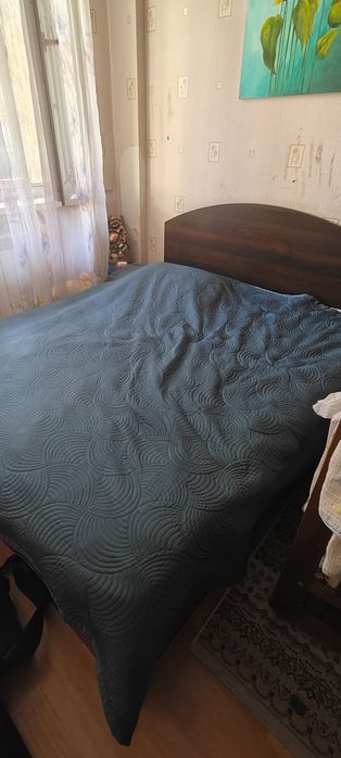 Продам спальный гарнитур