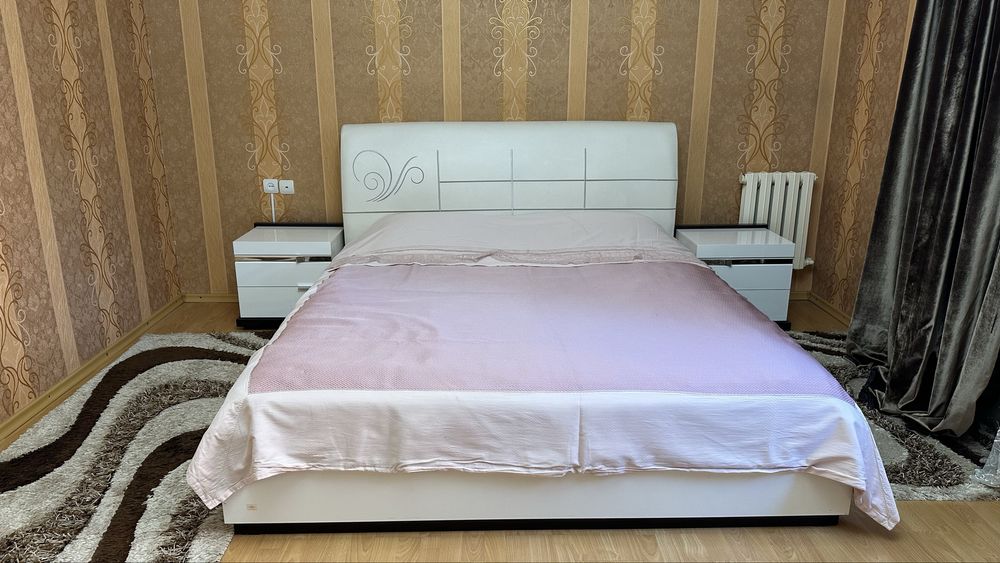 Спальный гарнитур