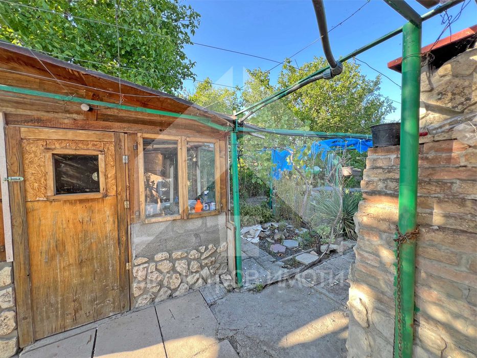 Продава се Къща в Нови пазар - 76 кв.м за 204 €/кв.м - Снимка #3