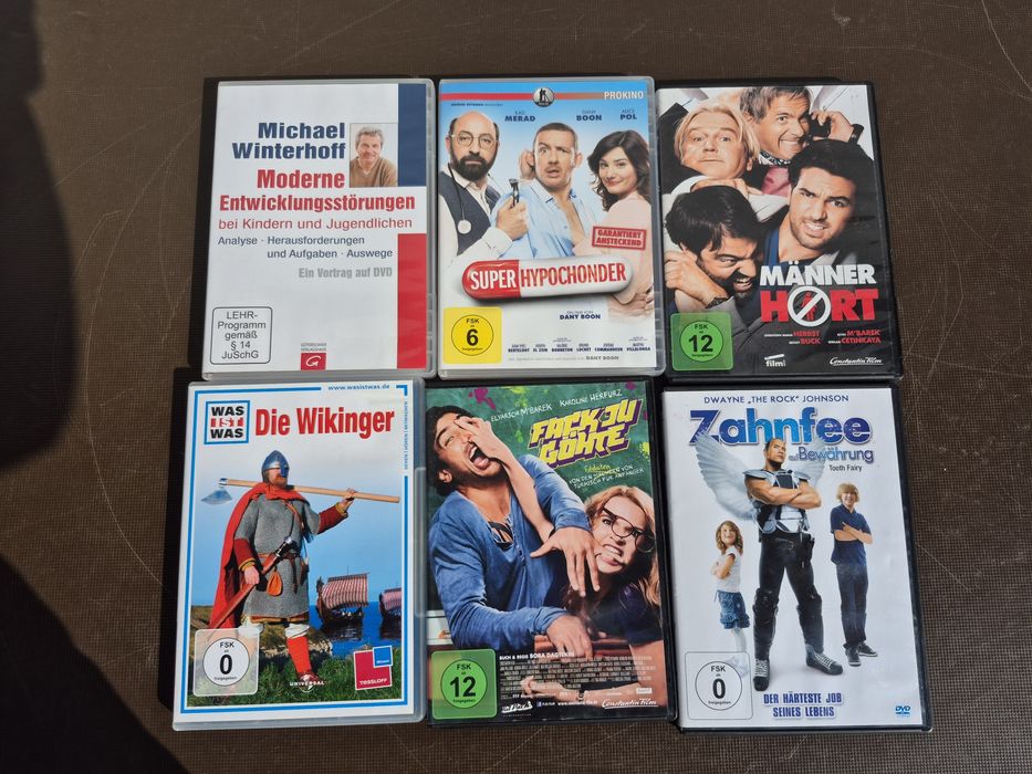 Vând lot  19 DVD uri cu filme,Acțiune, Comedie, documentare, animatie