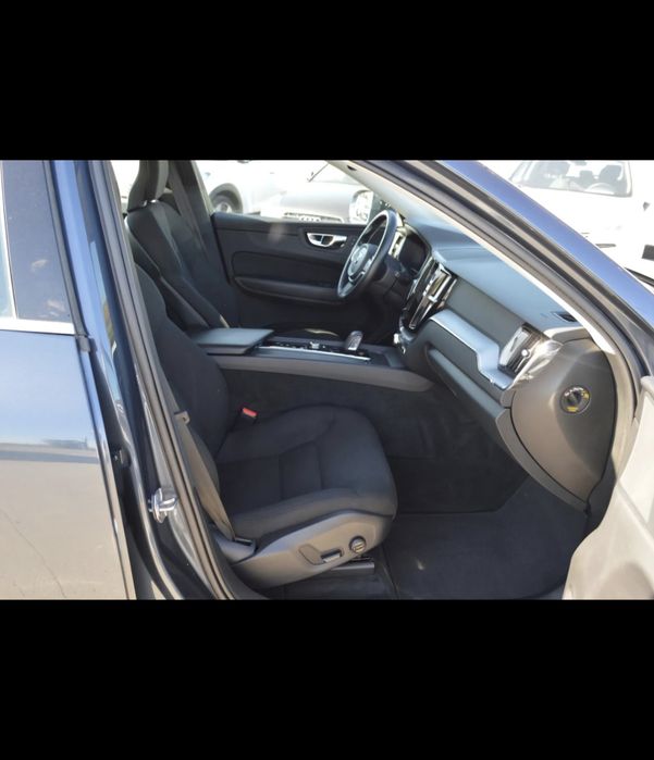 2021 Volvo XC60 T6 RECHARGE  AWD 4x4 plug-in hybrid/ 340hp