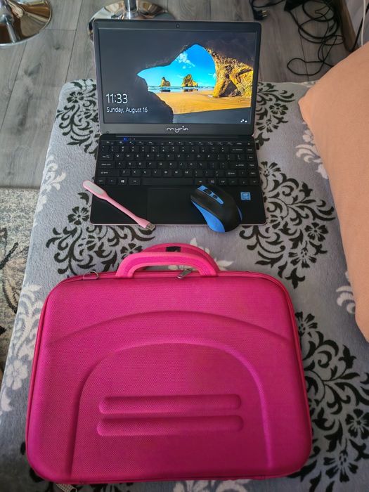 Laptop, notebook, ultrabook myria