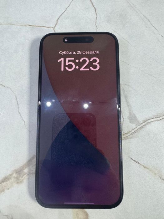 iPhone 15 pro 256, аккумулятор 87