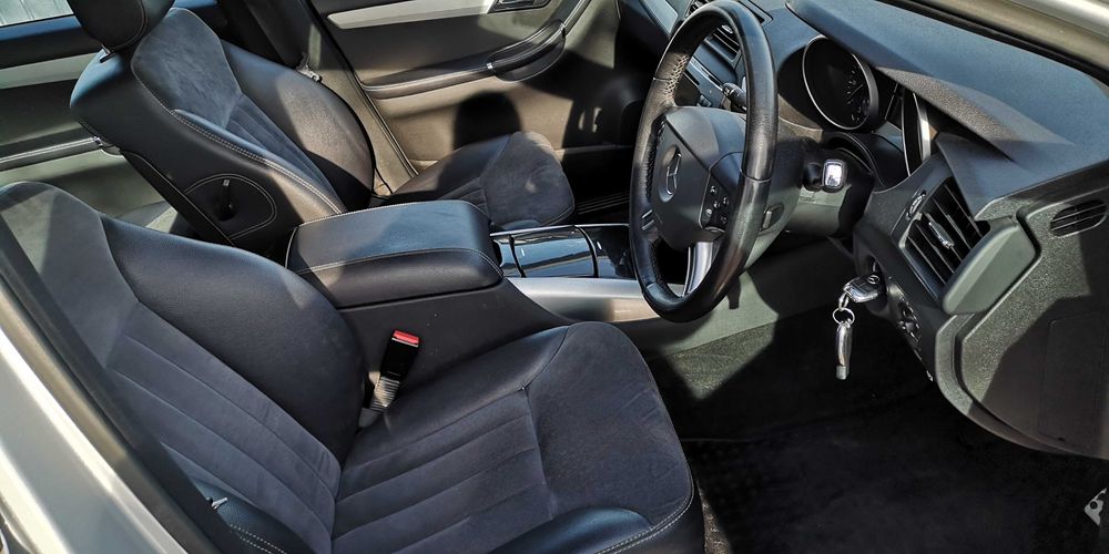 НА части R Class 350 4matic бензин 272 на 150k км 6 места панорама