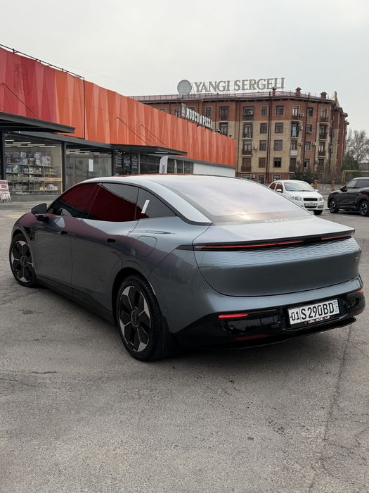 Zeekr 007 Future Boshiga 8000$