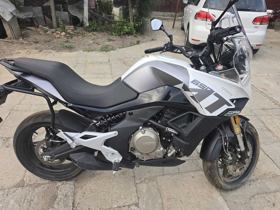 CFMoto 650 MT A2