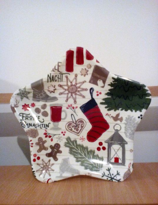 Фолио, коледни, ръкавици, магнит, део, фенерче и други...