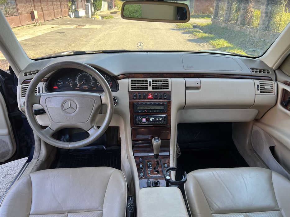 Mercedes E Class w210 430 AMG
