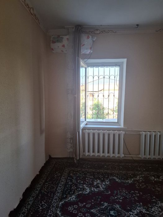 Shayxontoxur tumanida 2 xonaali 3 xona qilingan uy