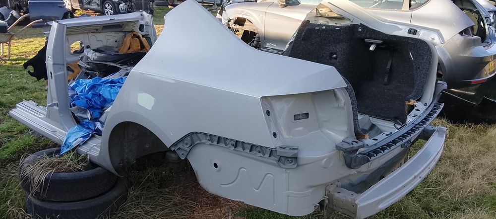 Aripa spate skoda octavia 3 hatchback ( limuzina )