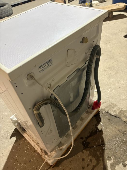 Продам стиральная машина автомат.