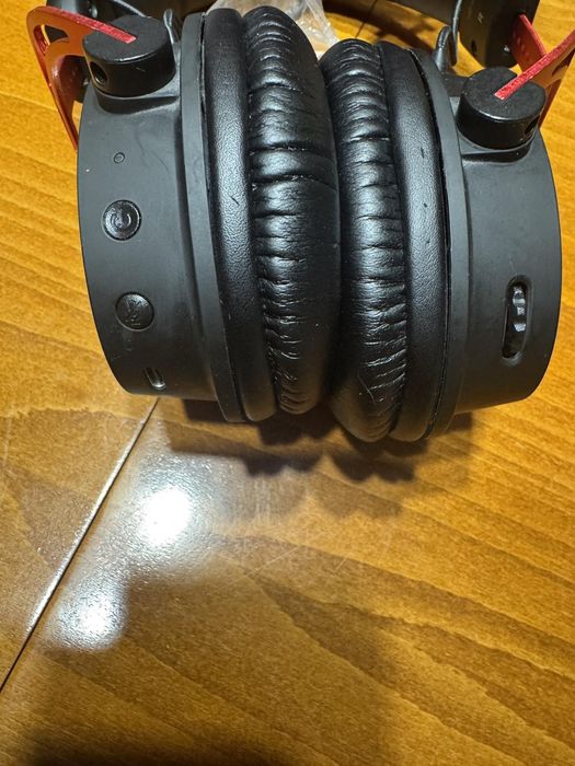 Hyperx Cloud  Alpha Wireless