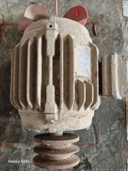 3fazali dinam sotiladi