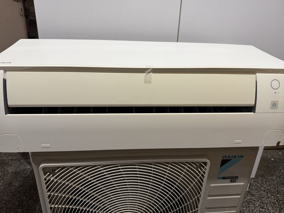Климатик DAIKIN Inverter R32