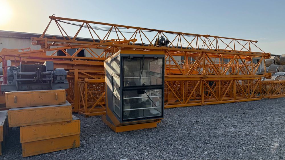 Bashinniykran , Minora kran 8 tonna