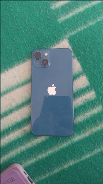 Iphone 13 в идеальном состоянии