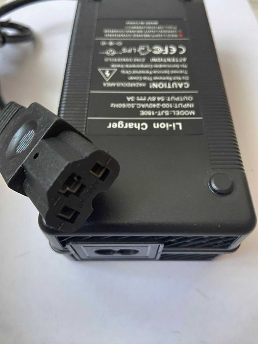 Incarcator 48v(54,6v 3a), biciclete trotinete electrice